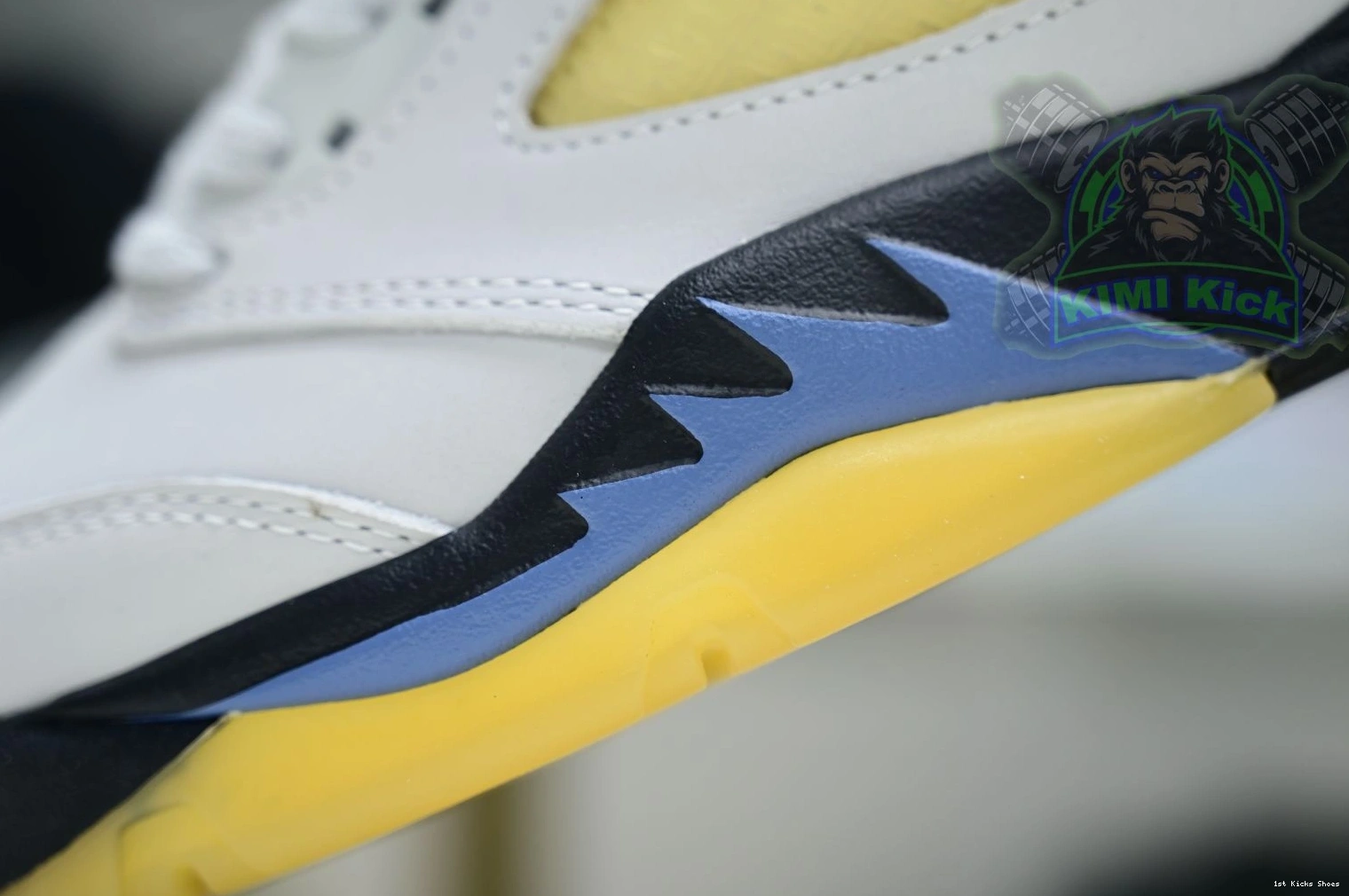 1st Kicks MANIÉRE StreetReady Air A MA x 1882 Kimikick Jordan 1204